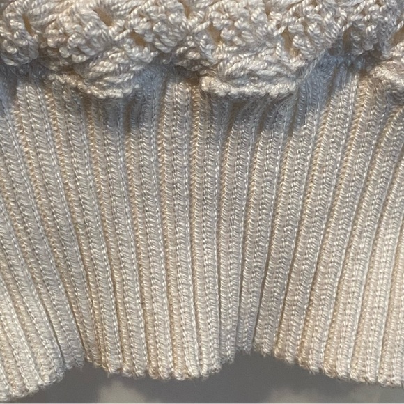 Off White Crochet Knit Cropped Halter Top - Picture 7 of 16